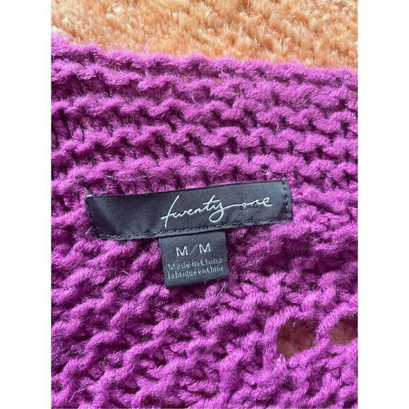 TWENTY ONE Crochet top M - Picture 3 of 7
